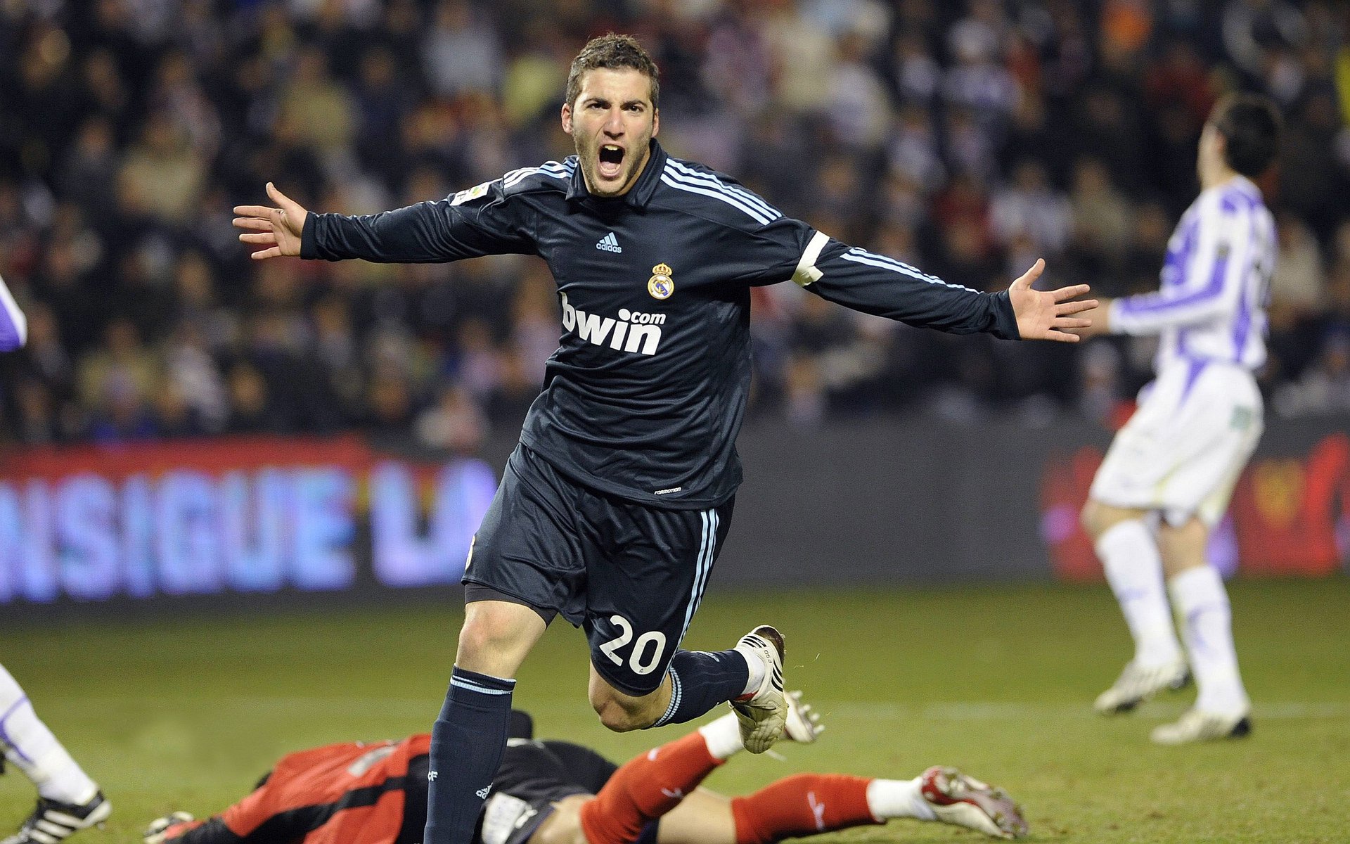 多巴哥马拉松赛事不断创新提升，多巴哥的首都